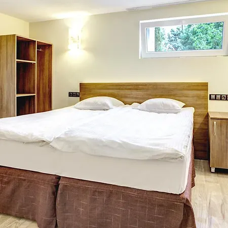 дукеса Хотел