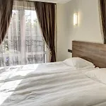 Duchess Otel 3*