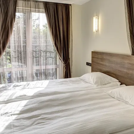 Duchess Hotell 3*